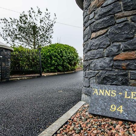 Annslea Hotell Lisburn Exteriör bild